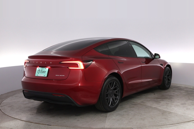 2025 Tesla Model 3