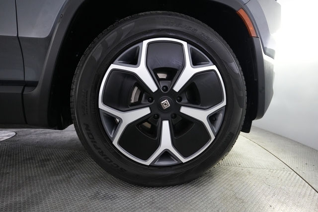 2023 Rivian R1T