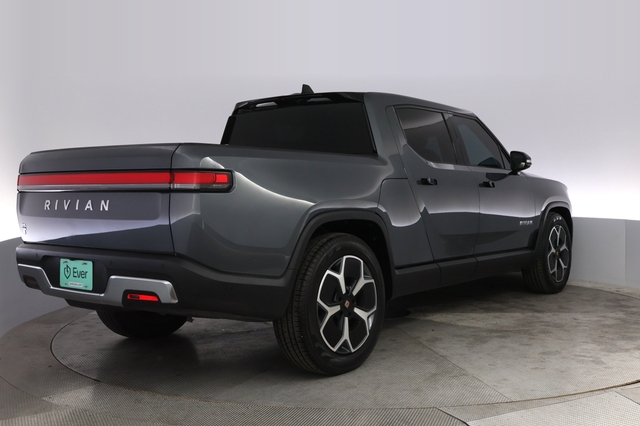 2023 Rivian R1T