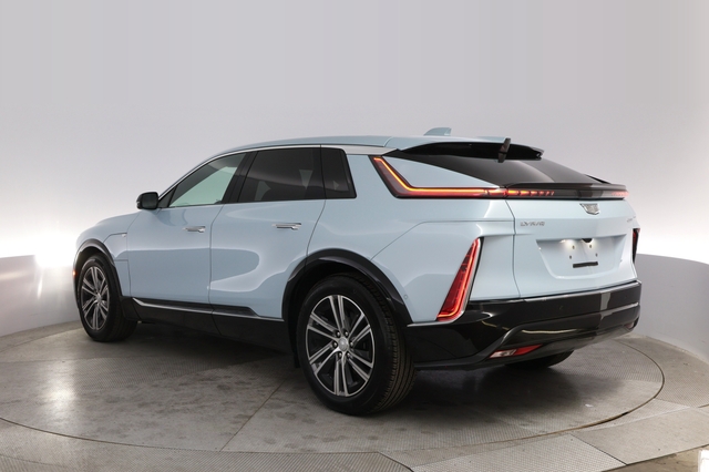 2024 Cadillac Lyriq