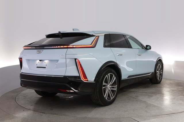 2024 Cadillac Lyriq