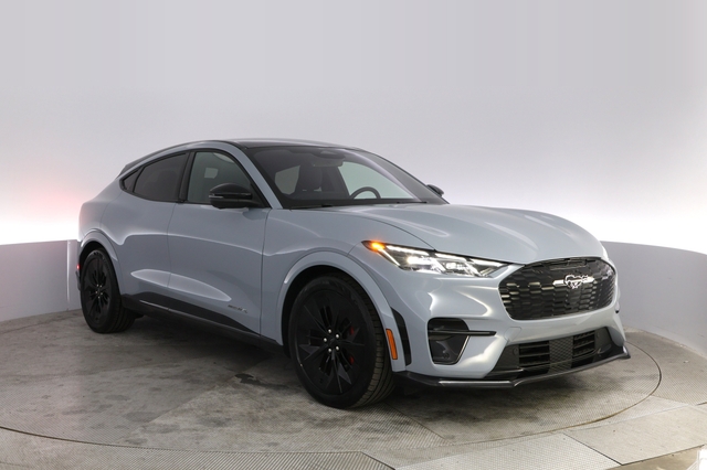 2025 Ford Mustang Mach-E