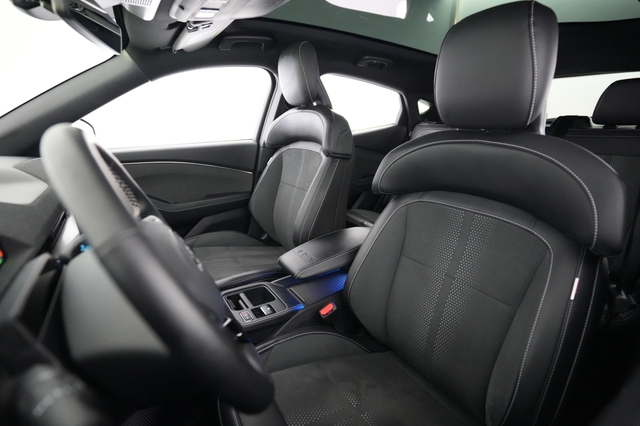 2025 Ford Mustang Mach-E