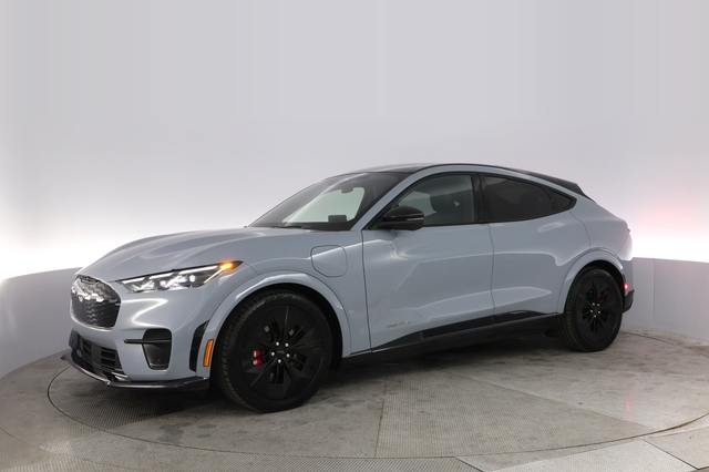 2025 Ford Mustang Mach-E