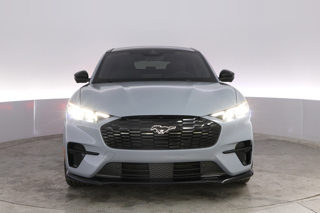 2025 Ford Mustang Mach-E