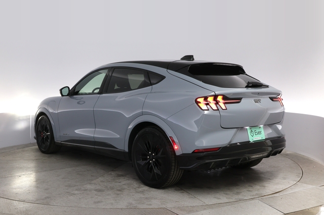 2025 Ford Mustang Mach-E