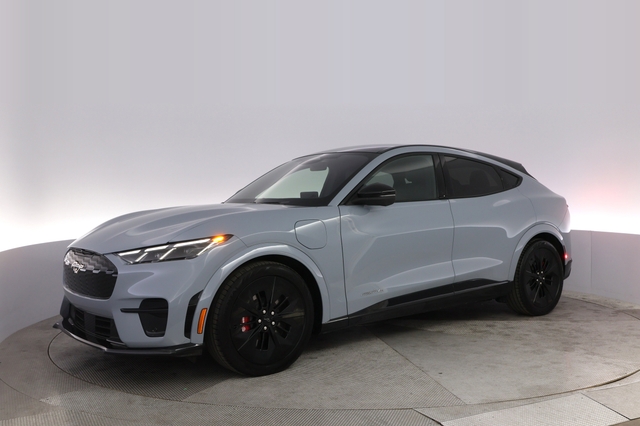 2025 Ford Mustang Mach-E