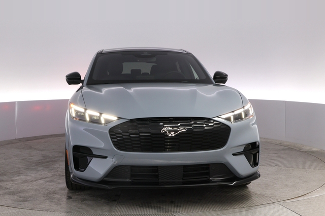 2025 Ford Mustang Mach-E