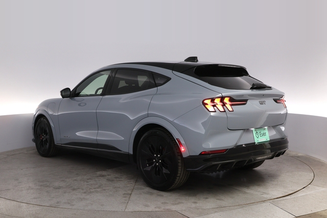 2025 Ford Mustang Mach-E