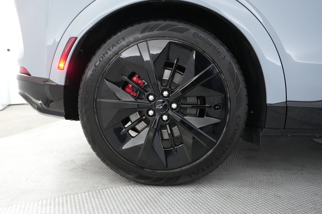 2025 Ford Mustang Mach-E