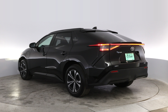 2025 Toyota bZ4X