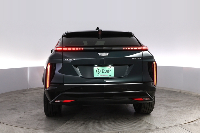 2024 Cadillac Lyriq