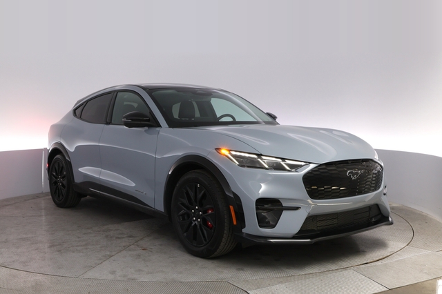 2025 Ford Mustang Mach-E