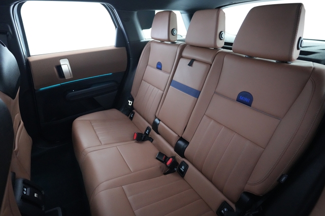 2025 MINI Countryman