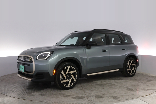2025 MINI Countryman