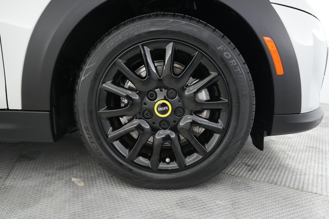 2023 MINI Cooper SE
