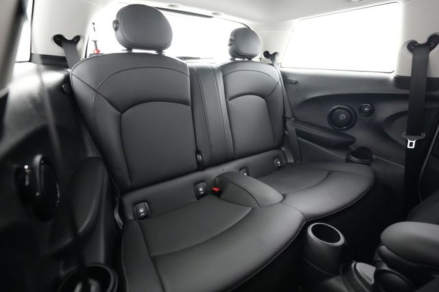 2023 MINI Cooper SE