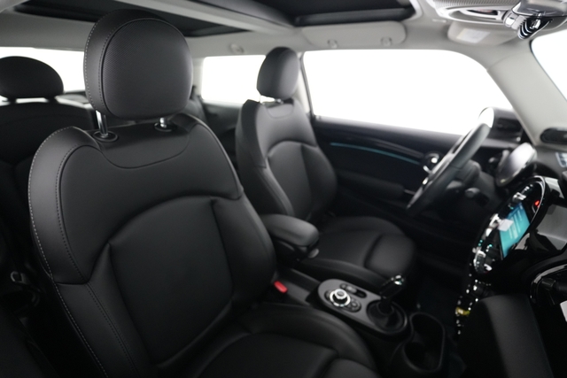 2023 MINI Cooper SE