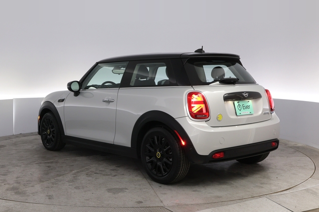 2023 MINI Cooper SE