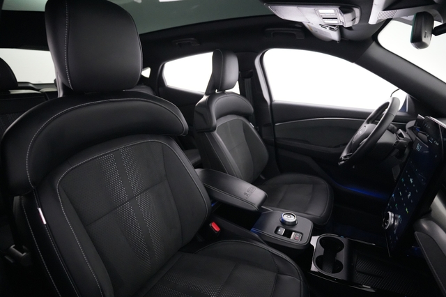 2024 Ford Mustang Mach-E