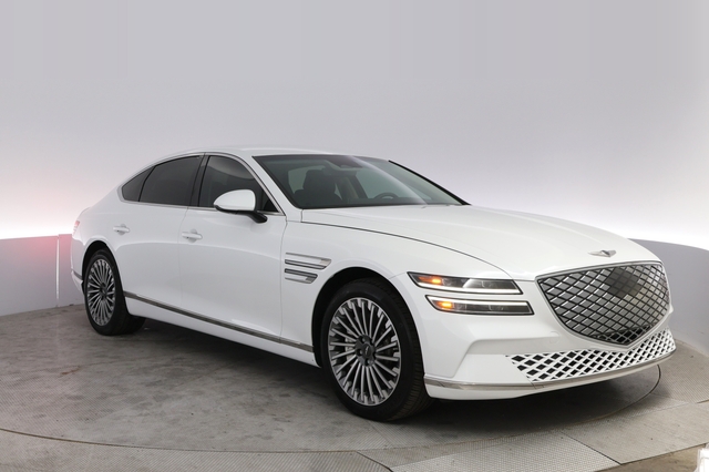 2024 Genesis Electrified G80