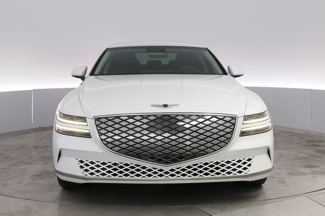 2024 Genesis Electrified G80