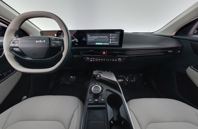 2025 Kia EV6