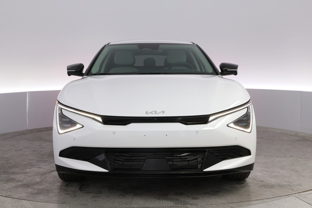 2025 Kia EV6