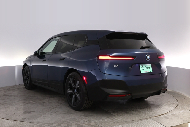 2022 BMW iX