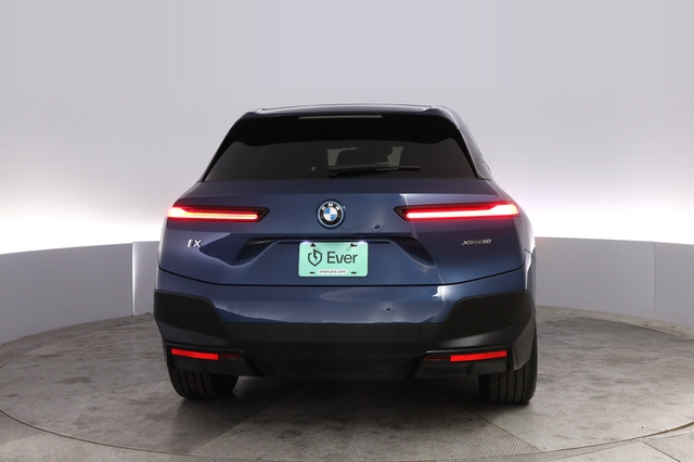 2022 BMW iX
