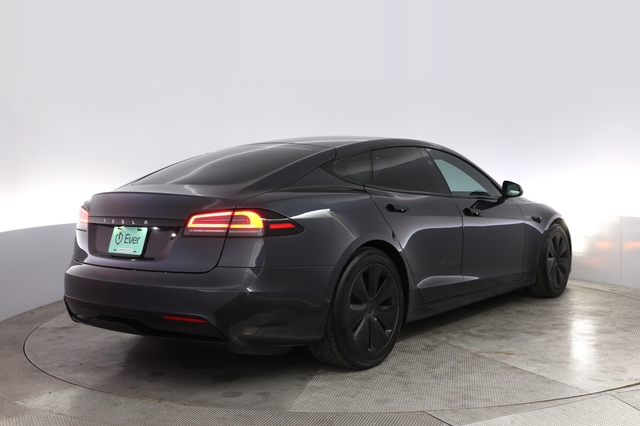 2024 Tesla Model S