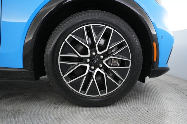 2024 Ford Mustang Mach-E