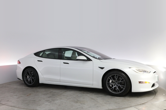2022 Tesla Model S