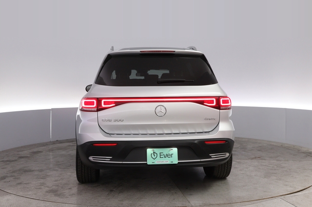 2023 Mercedes-Benz EQB