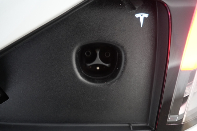 2023 Tesla Model X