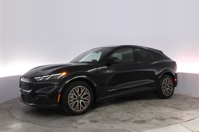 2025 Ford Mustang Mach-E