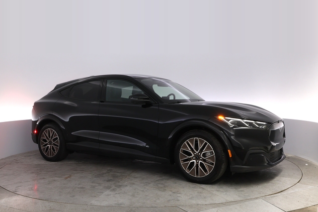 2025 Ford Mustang Mach-E