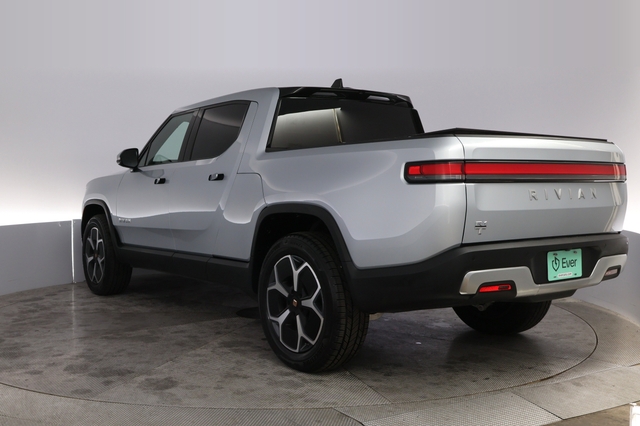 2023 Rivian R1T