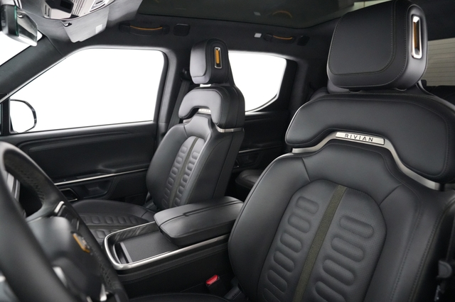 2023 Rivian R1T