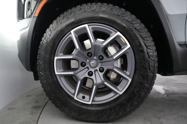 2023 Rivian R1T
