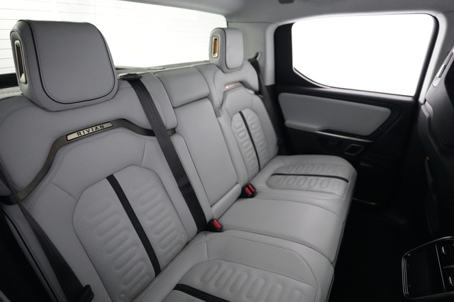 2023 Rivian R1T