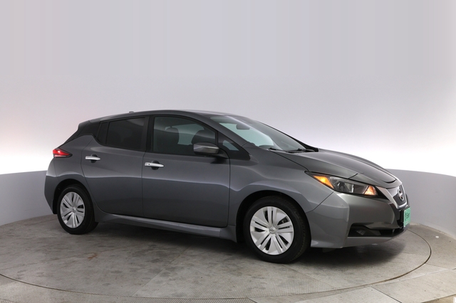 2022 Nissan LEAF