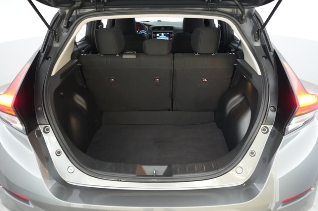 2022 Nissan LEAF