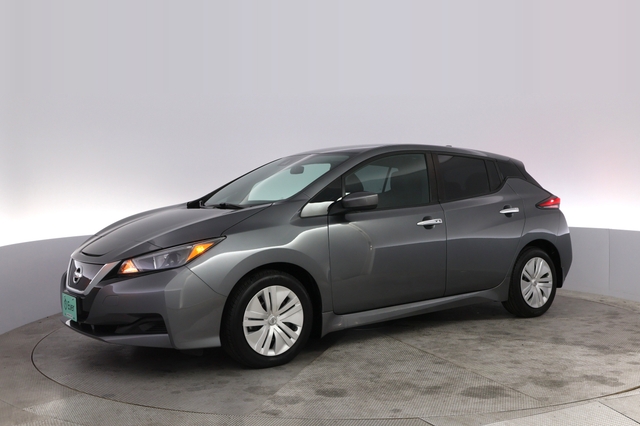 2022 Nissan LEAF