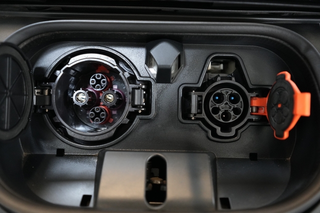 2022 Nissan LEAF