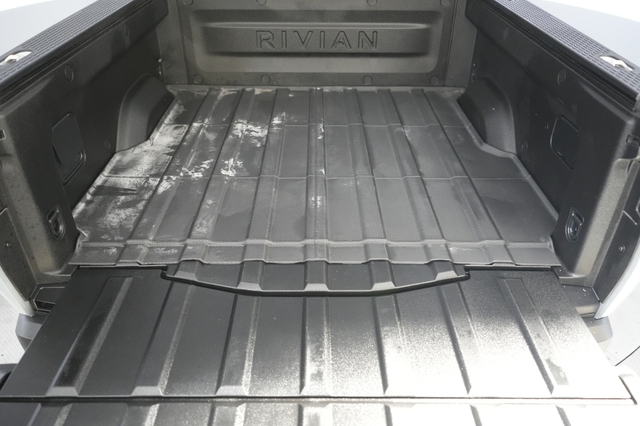 2023 Rivian R1T