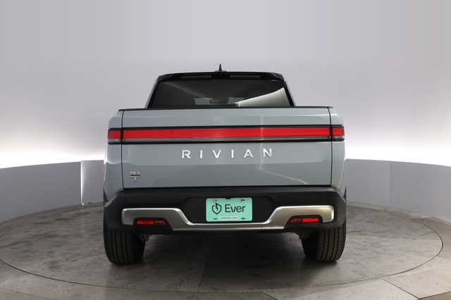 2023 Rivian R1T