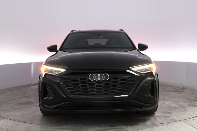 2024 Audi SQ8 e-tron