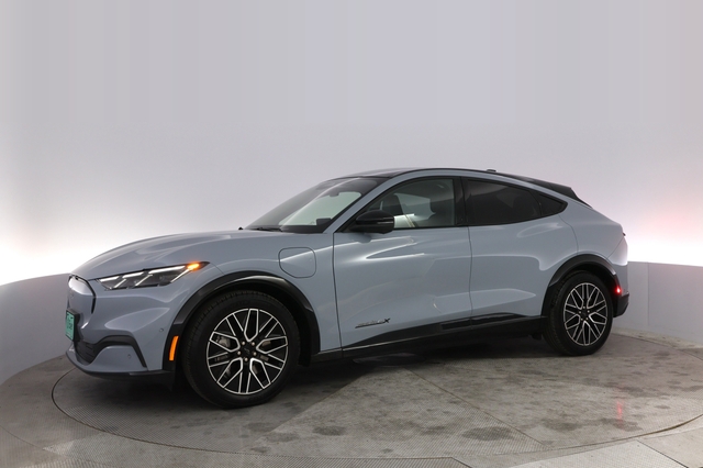 2024 Ford Mustang Mach-E