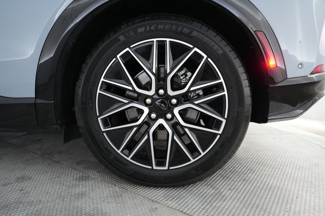 2024 Ford Mustang Mach-E